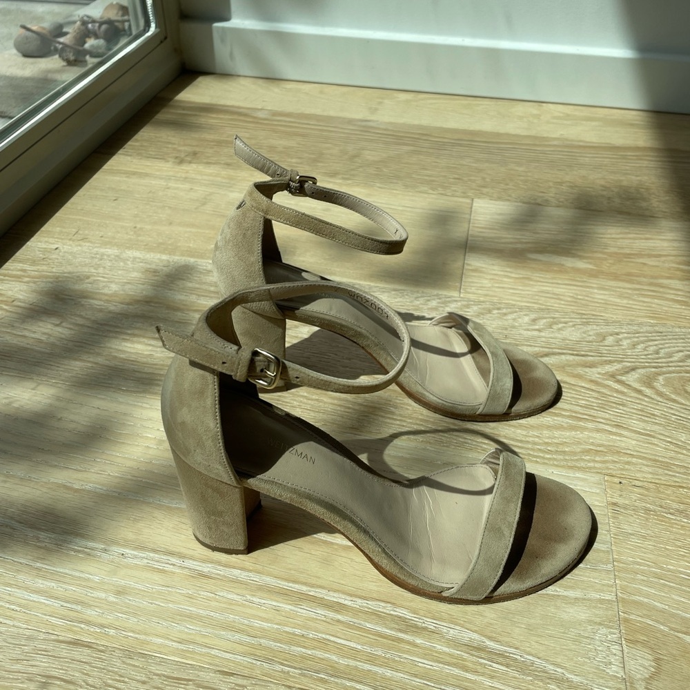 Beige Stuart Weitzman Nearlynude Sandals